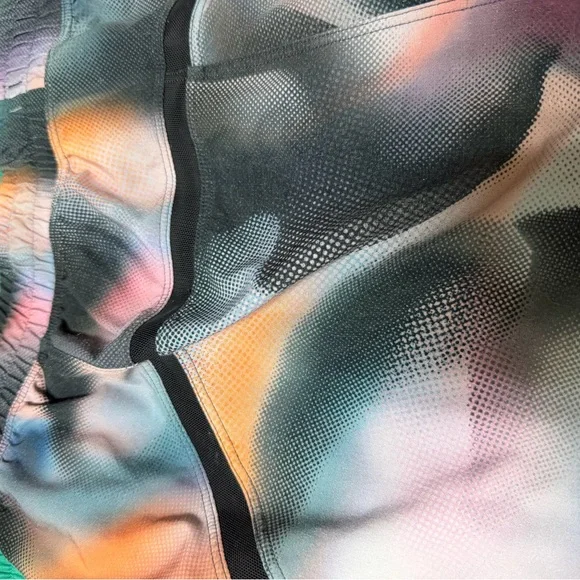 Lululemon pace breaker 7” shorts bundle - Picture 9 of 13